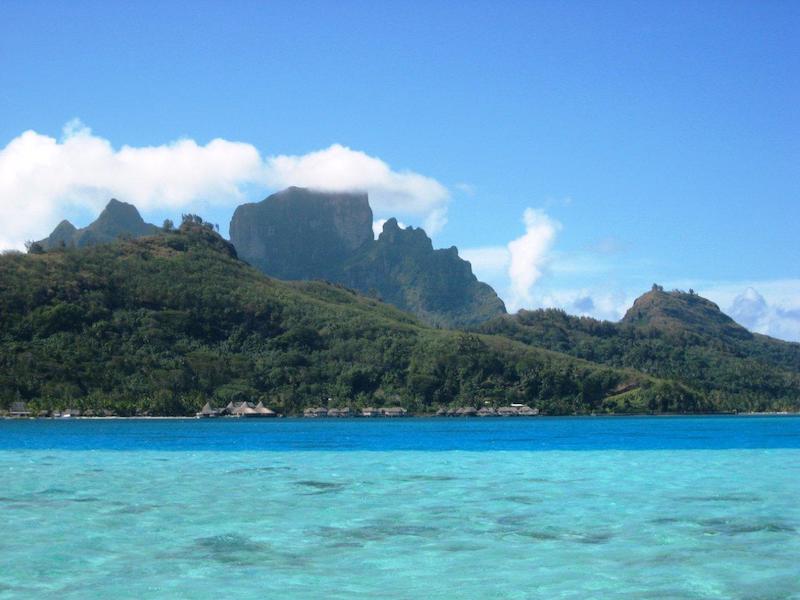 Le Lagon et la Molaire de Bora Bora en Polynésie Française