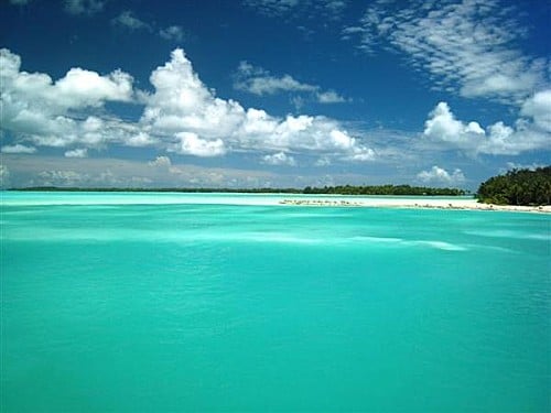 Les différentes teintes de bleu du Lagon de Bora Bora - Voyage et Plongée en Polynésie Française - Mes Carnets du Monde