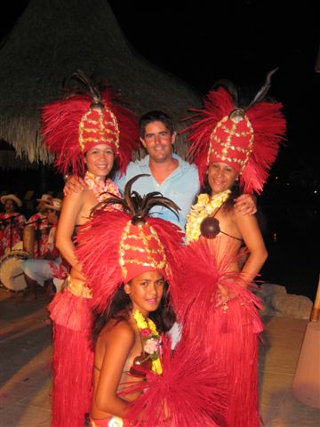 Danseuses de Tamure à Tahiti - Voyage et Plongée en Polynésie Française - Mes Carnets du Monde