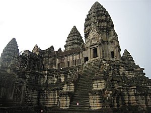 Temples au sommet d'Angkor Wat - Temples d'Angkor au Cambodge - Mes Carnets du Monde