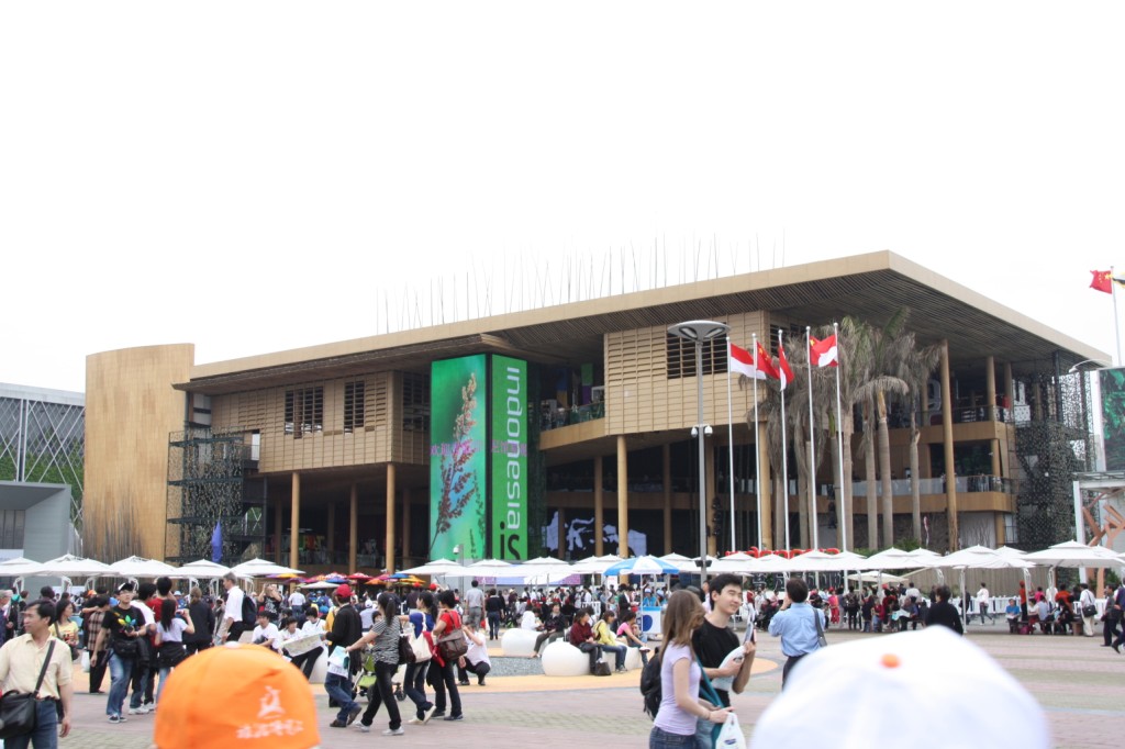 Exposition Universelle, Exposition Universelle de Shanghaï : la Chine au Centre du Monde, Mes Carnets du Monde