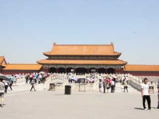 Esplanade et Pont entre les Palais dans la Cité Interdite à Pékin, en Chine