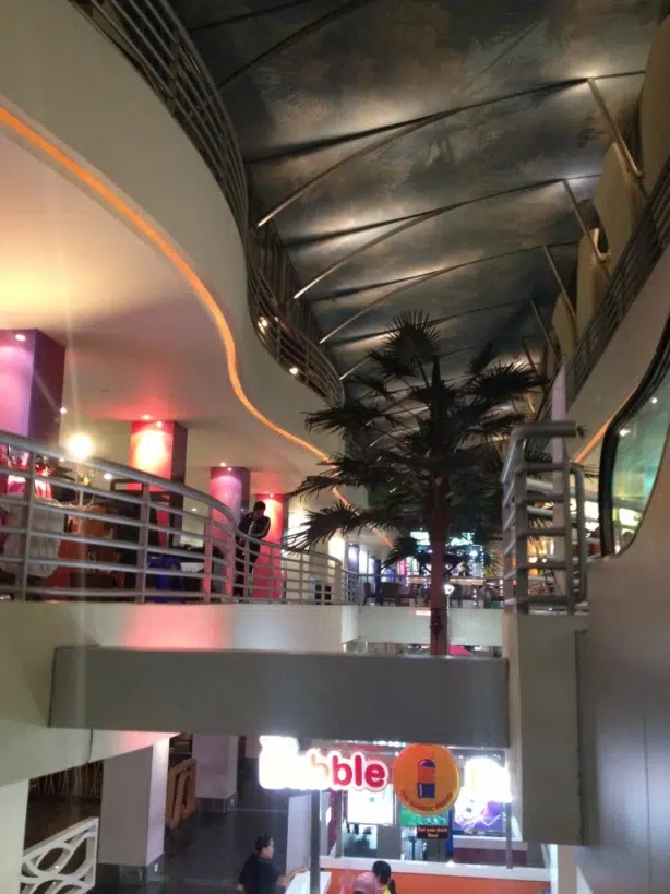 Marchés à Malang : dans un mall