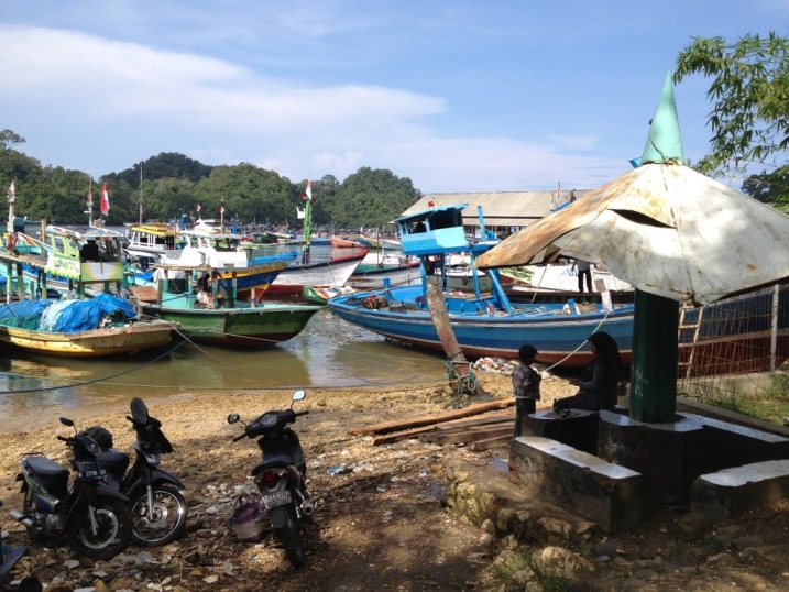 Port de pêcheurs en direction de Sempu Island (Palau Sempu)