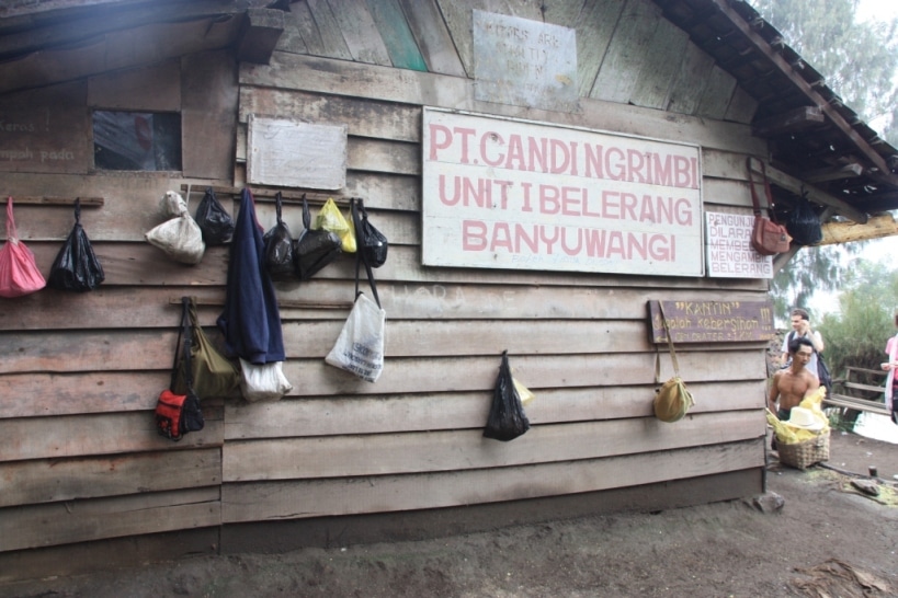 Cabane des porteurs de soufre au Kawah Ijen