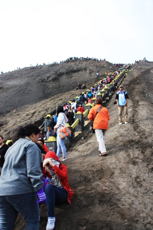 Montée des Marches au Mont Bromo