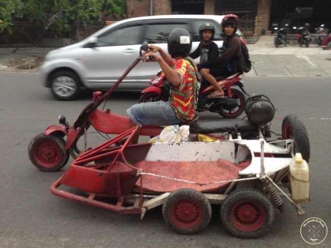 SideCar trafiqué à Bali