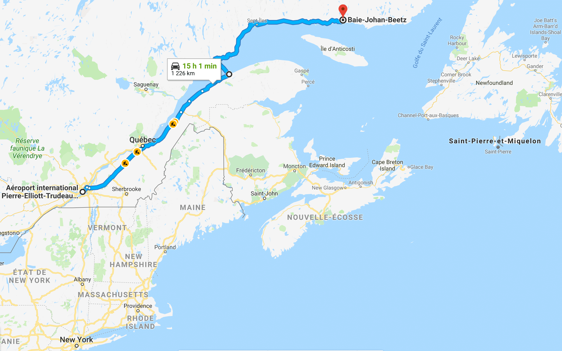 distance par la route entre Montréal et Baie Johan Beetz, au Québec, Canada