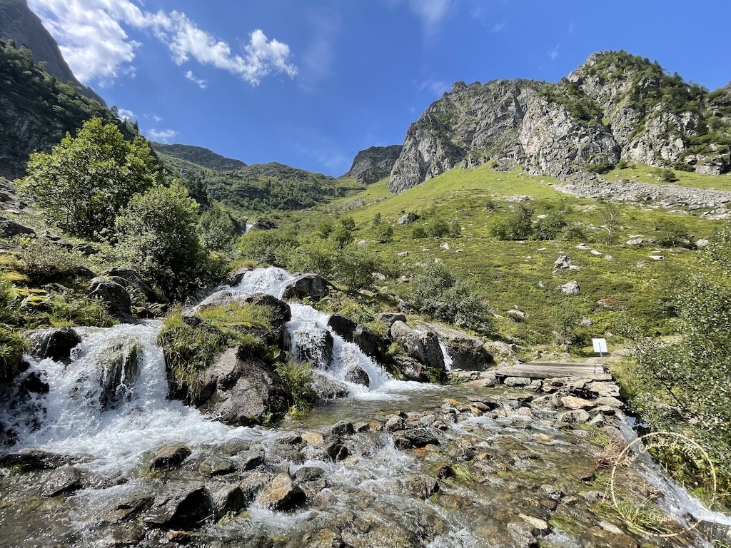 Randonnée Lac Bleu, Randonnée au Lac Bleu, une belle aventure anti-blues pour déconnecter &#038; se ressourcer !, Mes Carnets du Monde