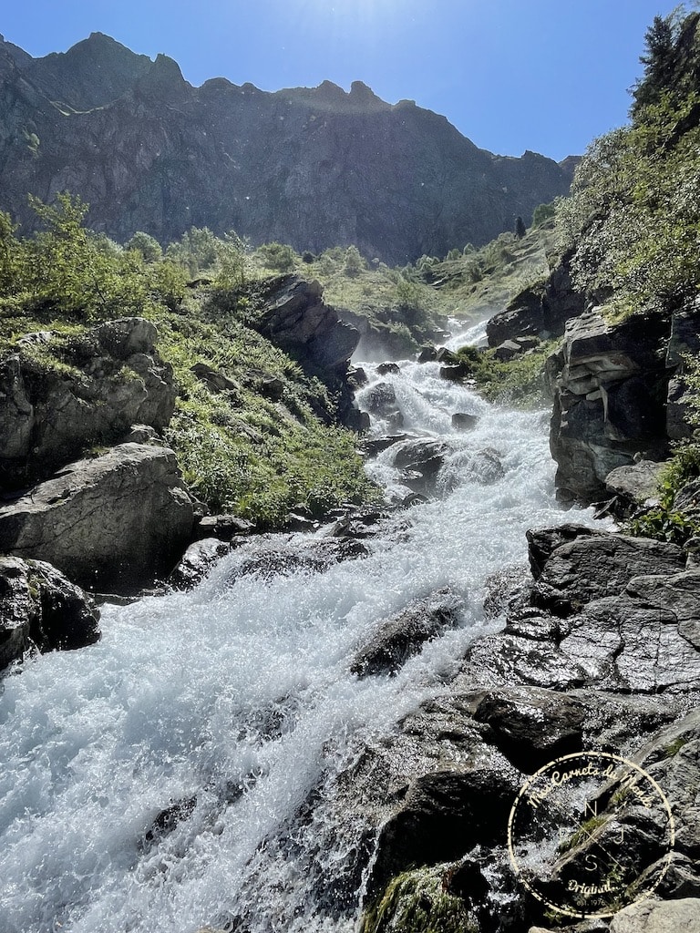 Randonnée Lac Bleu, Randonnée au Lac Bleu, une belle aventure anti-blues pour déconnecter &#038; se ressourcer !, Mes Carnets du Monde