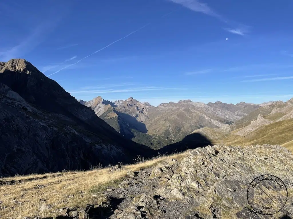 Randonnée au Pic du Taillon : vue du Port de Bouchard