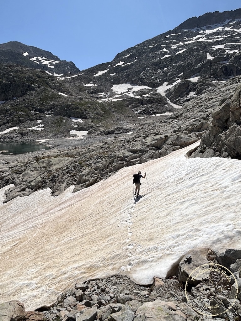 Randonn&eacute;e 5 jours Pyr&eacute;n&eacute;es, Randonn&eacute;e au Vignemale : une boucle originale de 5 jours entre la France et l&rsquo;Espagne – les Pyr&eacute;n&eacute;es Grandeur Nature&nbsp;!