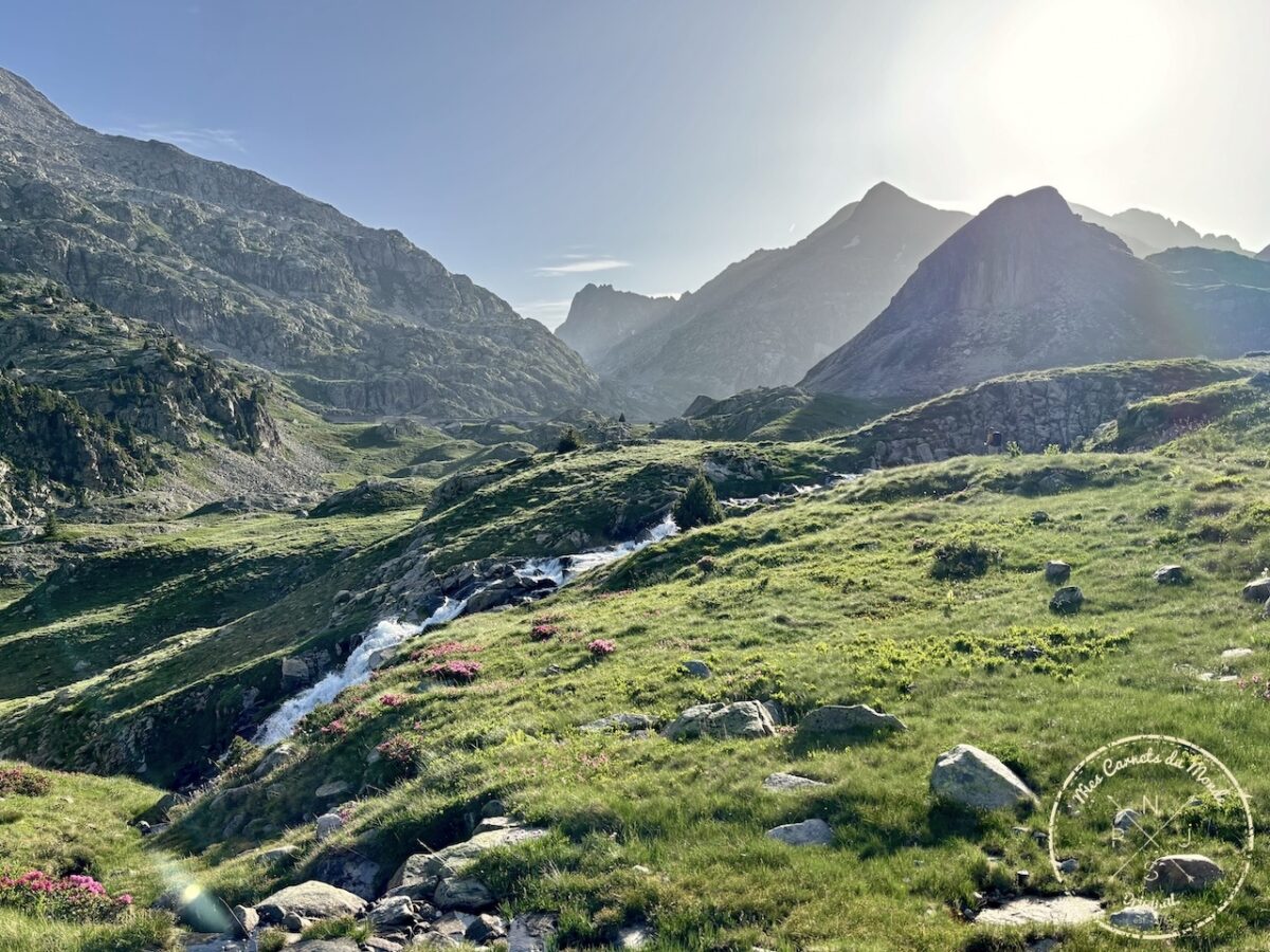 Randonnée 5 jours Pyrénées, Randonnée autour du Vignemale : une boucle originale de 5 jours entre la France et l’Espagne &#8211; les Pyrénées Grandeur Nature !