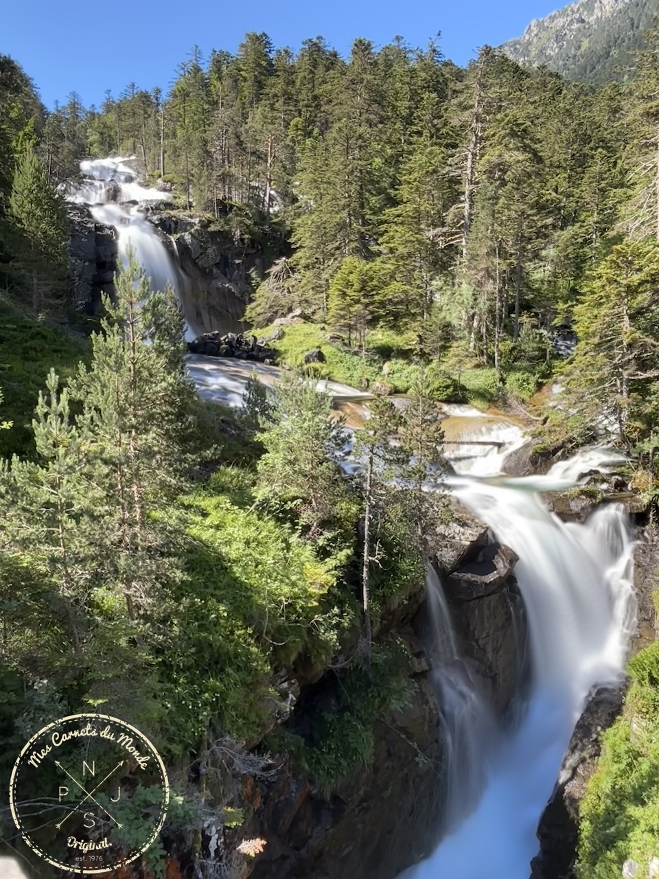 Randonn&eacute;e 5 jours Pyr&eacute;n&eacute;es, Randonn&eacute;e au Vignemale : une boucle originale de 5 jours entre la France et l&rsquo;Espagne – les Pyr&eacute;n&eacute;es Grandeur Nature&nbsp;!