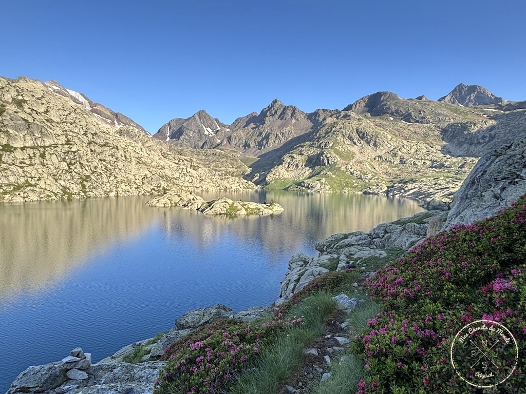 Randonn&eacute;e 5 jours Pyr&eacute;n&eacute;es, Randonn&eacute;e au Vignemale : une boucle originale de 5 jours entre la France et l&rsquo;Espagne – les Pyr&eacute;n&eacute;es Grandeur Nature&nbsp;!