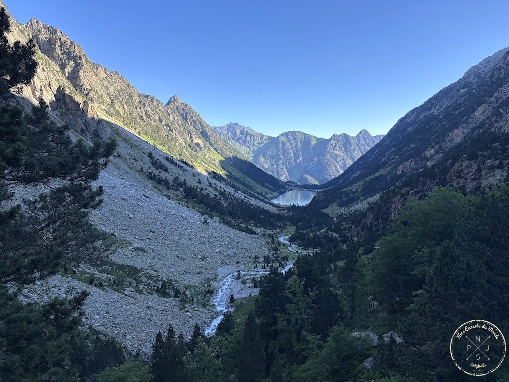 Randonn&eacute;e 5 jours Pyr&eacute;n&eacute;es, Randonn&eacute;e au Vignemale : une boucle originale de 5 jours entre la France et l&rsquo;Espagne – les Pyr&eacute;n&eacute;es Grandeur Nature&nbsp;!