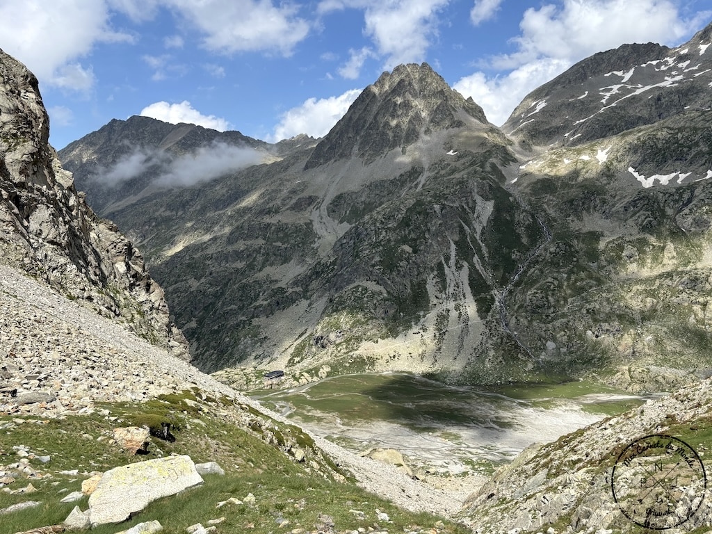 Randonn&eacute;e 5 jours Pyr&eacute;n&eacute;es, Randonn&eacute;e au Vignemale : une boucle originale de 5 jours entre la France et l&rsquo;Espagne – les Pyr&eacute;n&eacute;es Grandeur Nature&nbsp;!