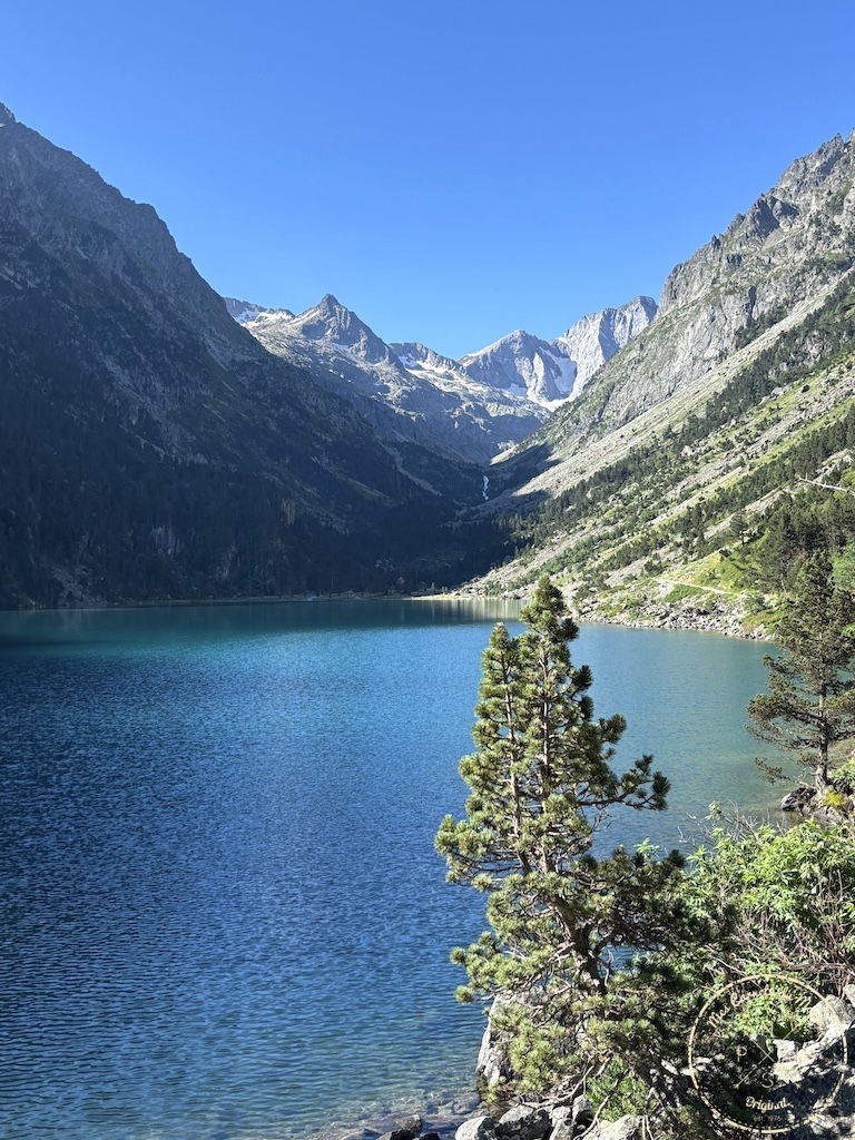 Randonn&eacute;e 5 jours Pyr&eacute;n&eacute;es, Randonn&eacute;e au Vignemale : une boucle originale de 5 jours entre la France et l&rsquo;Espagne – les Pyr&eacute;n&eacute;es Grandeur Nature&nbsp;!