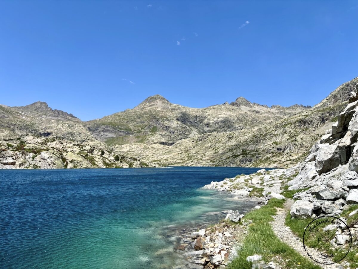 Randonnée 5 jours Pyrénées, Randonnée autour du Vignemale : une boucle originale de 5 jours entre la France et l’Espagne &#8211; les Pyrénées Grandeur Nature !